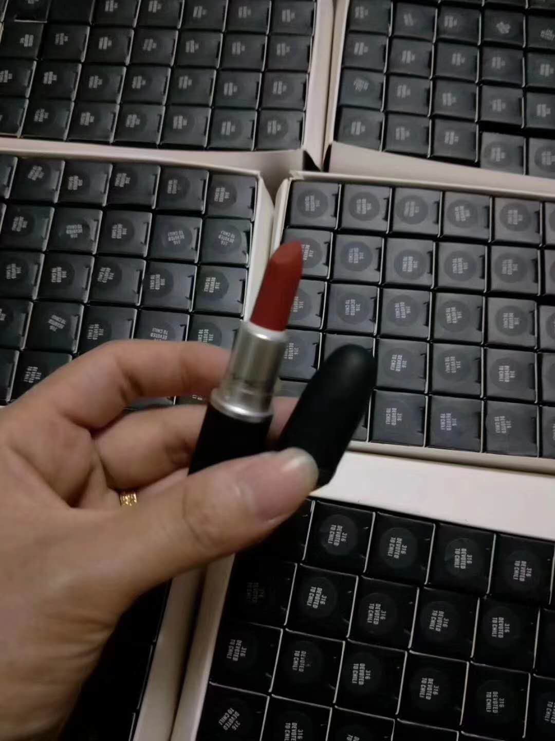 汤姆福特口红多少钱一只_汤姆福特口红_汤姆福特口红怎么看生产日期